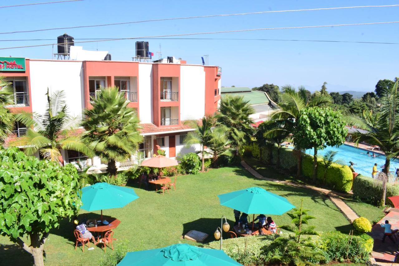 Meru Slopes Hotel Exterior photo
