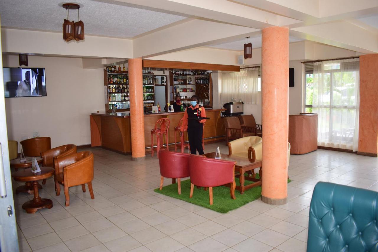 Meru Slopes Hotel Exterior photo