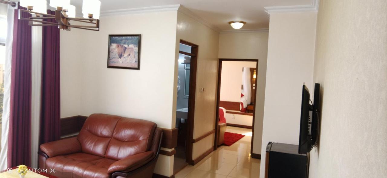 Meru Slopes Hotel Exterior photo