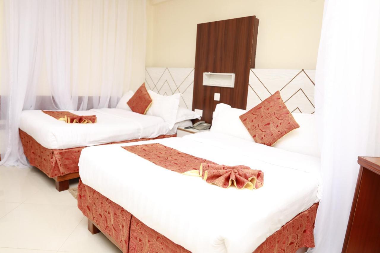 Meru Slopes Hotel Exterior photo